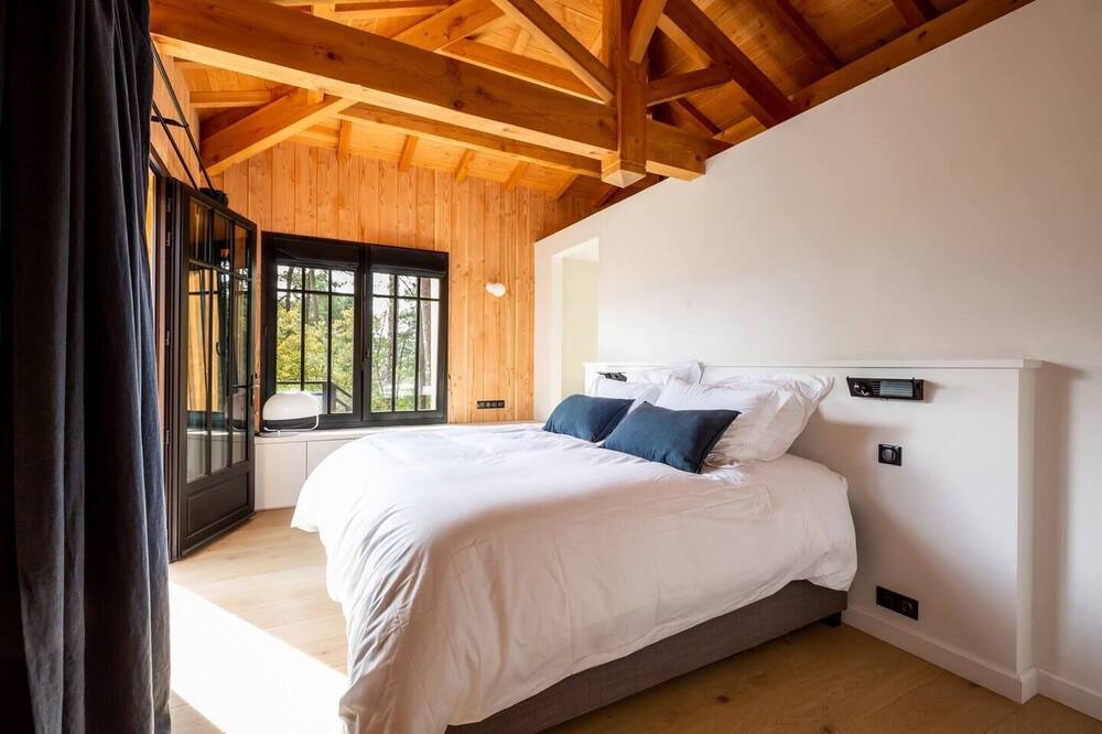 Photo of Bedroom in Le Canon