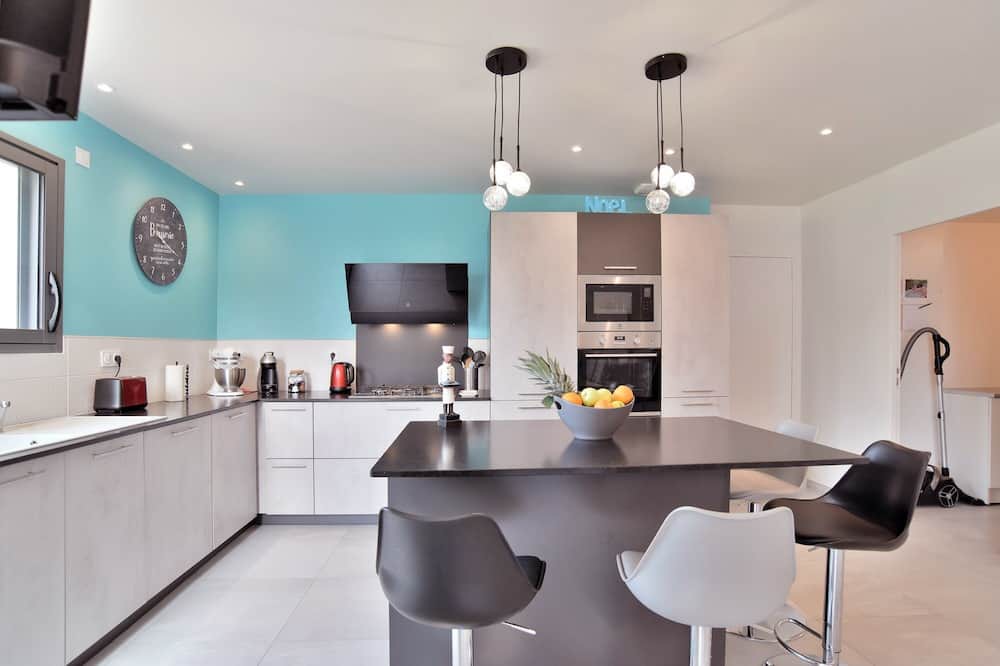 Photo of Kitchen in Le Vivier-sur-Mer