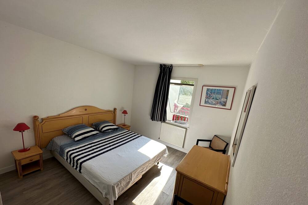 Photo of Bedroom in Le Pouliguen