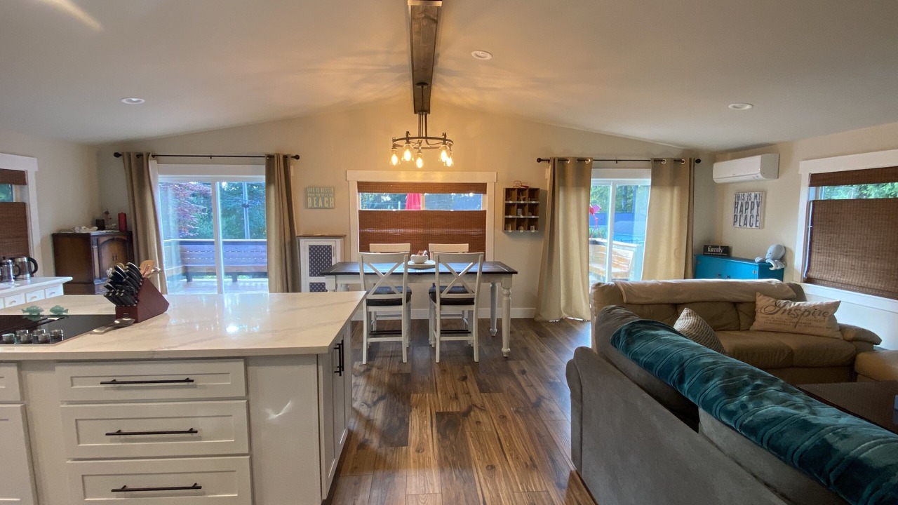 Photo of Kitchen in Allyn-Grapeview