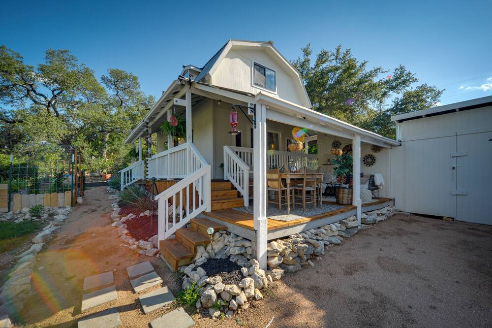 Photo of Outdoor in Spring Branch