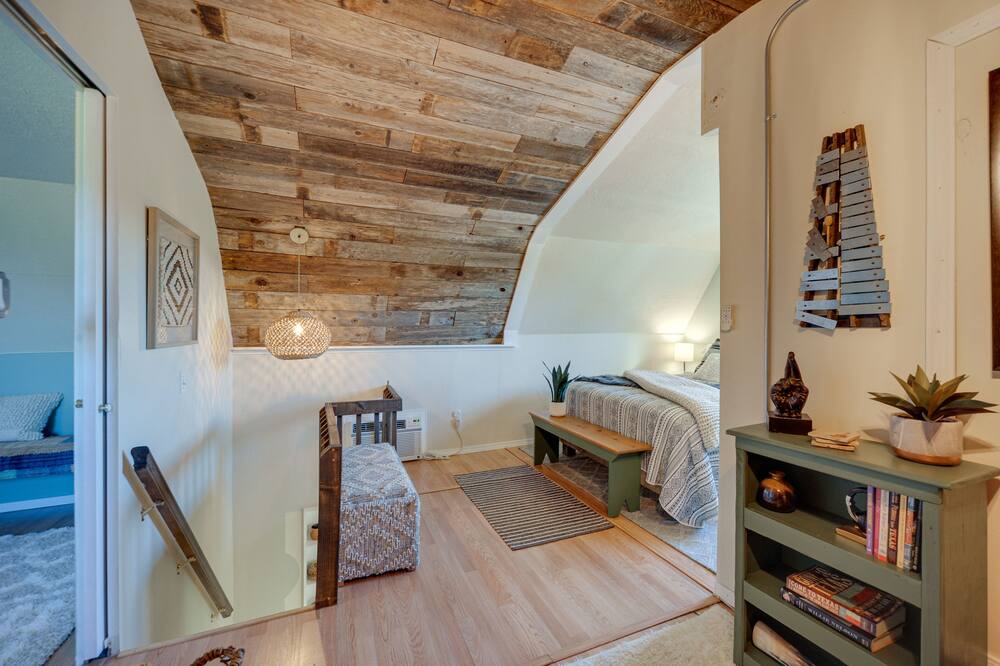 Photo of Bedroom in Spring Branch