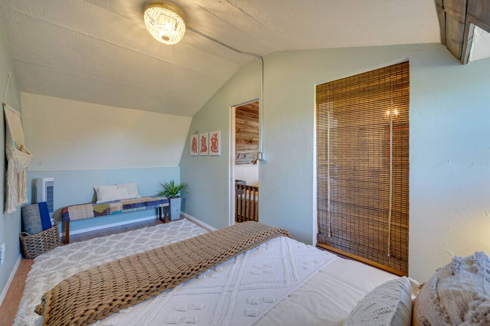 Photo of Bedroom in Spring Branch