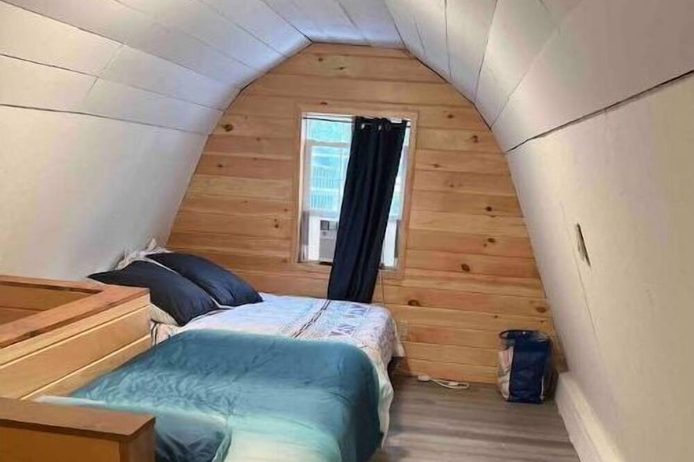 Photo of Bedroom in Ouaquaga