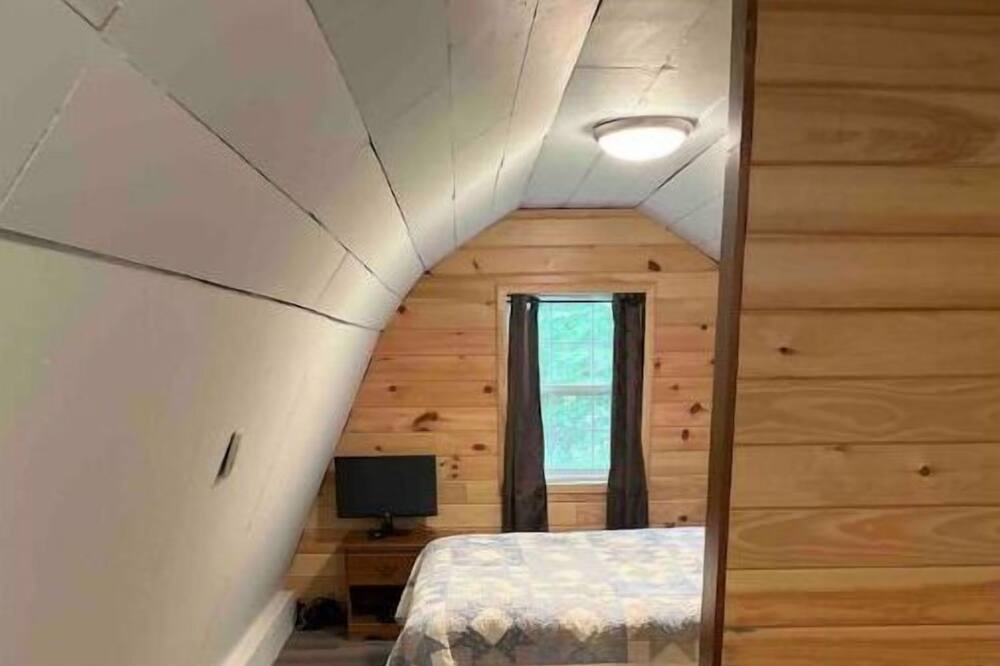 Photo of Bedroom in Ouaquaga