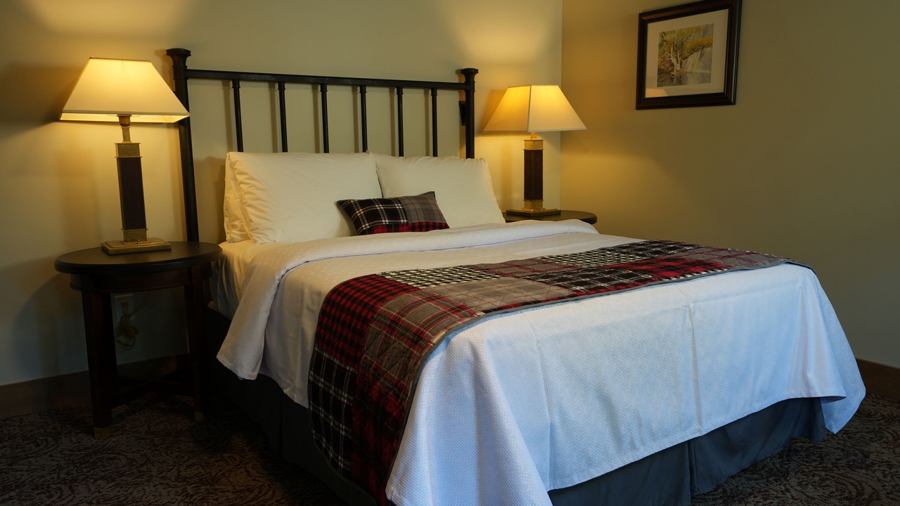 Photo of Bedroom in Algonquin Highlands