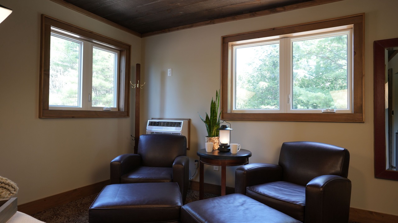 Photo of Bedroom in Algonquin Highlands