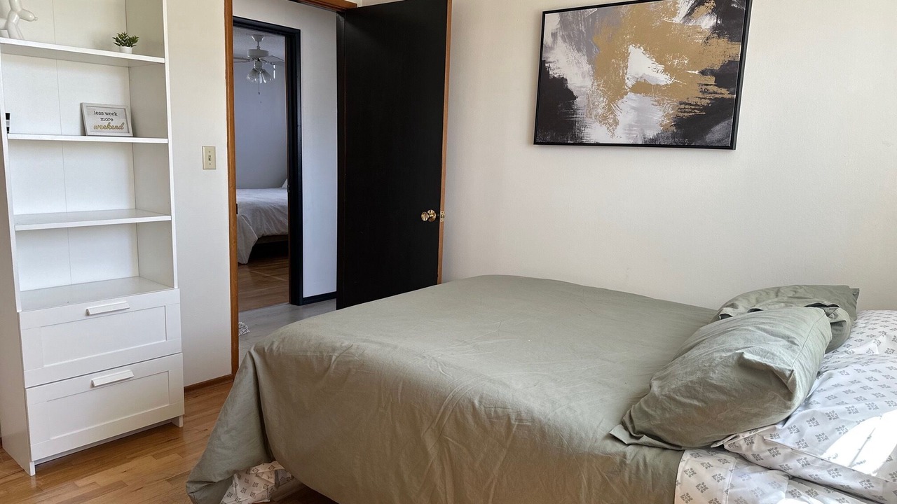 Photo of Bedroom in Brownstown