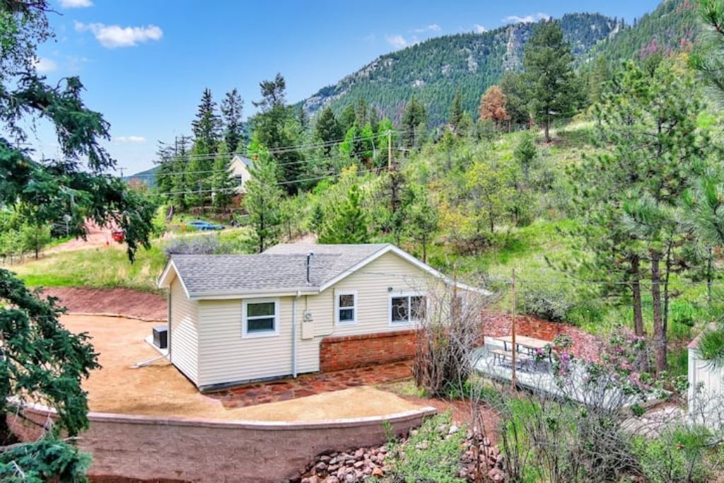 Photo of Outdoor in Green Mountain Falls