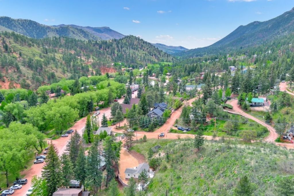 Photo of Outdoor in Green Mountain Falls