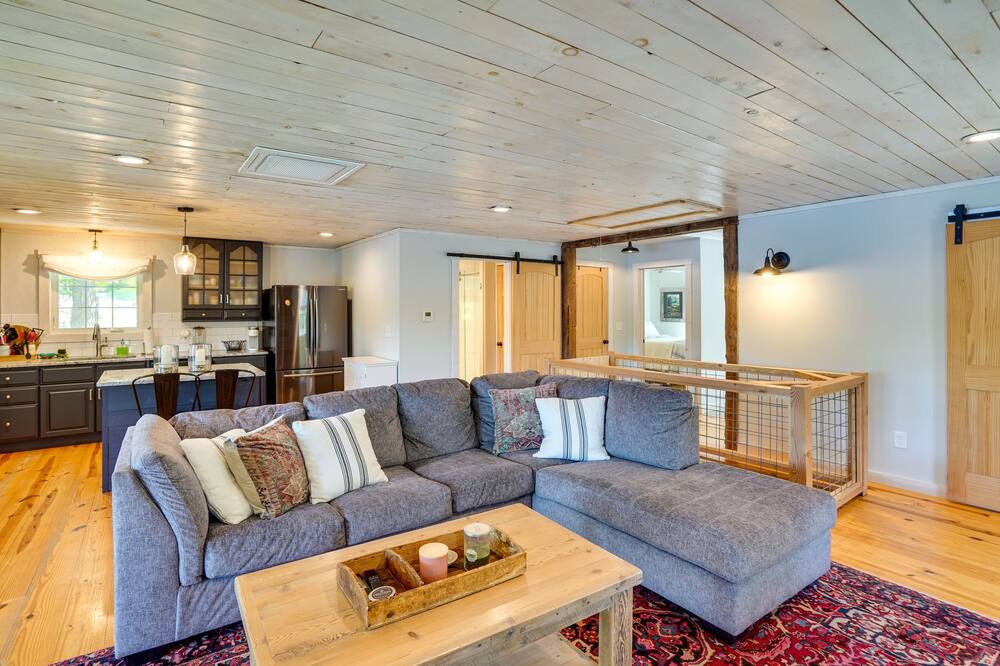Photo of Livingroom in Averill Park