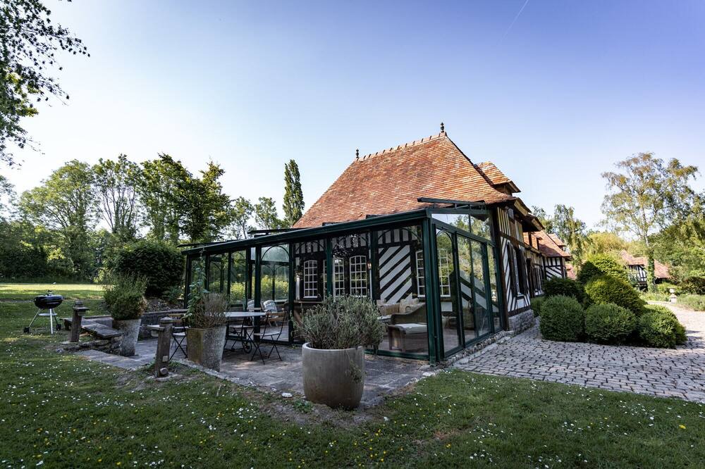 Photo of Outdoor in Saint-Gatien-des-Bois