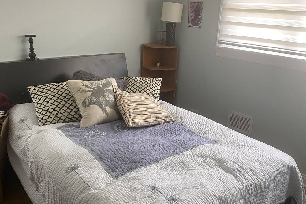 Photo of Bedroom in Lake Zurich