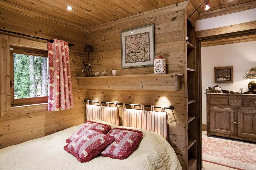 Photo of Bedroom in Courchevel