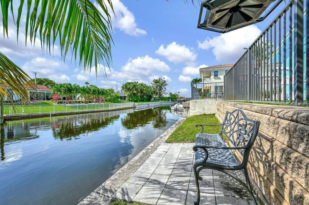 Photo of Outdoor in Lake Ida Shores