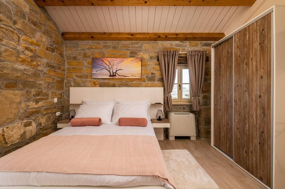 Photo of Bedroom in Beram