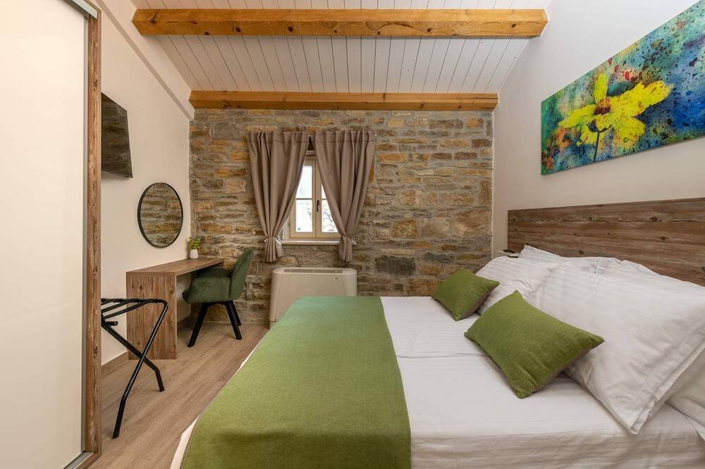 Photo of Bedroom in Beram