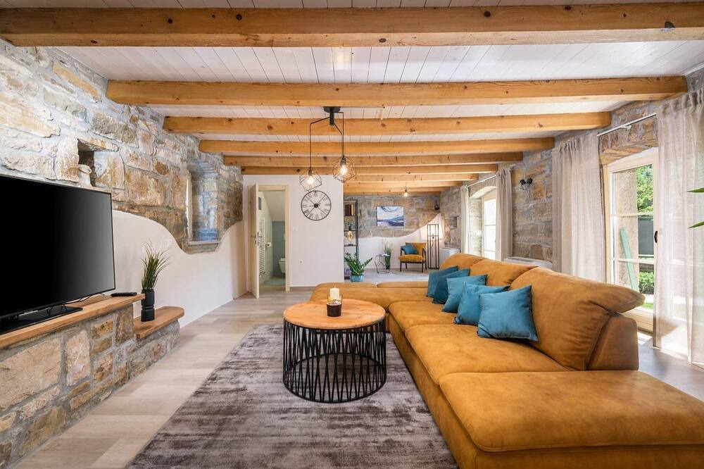 Photo of Livingroom in Beram