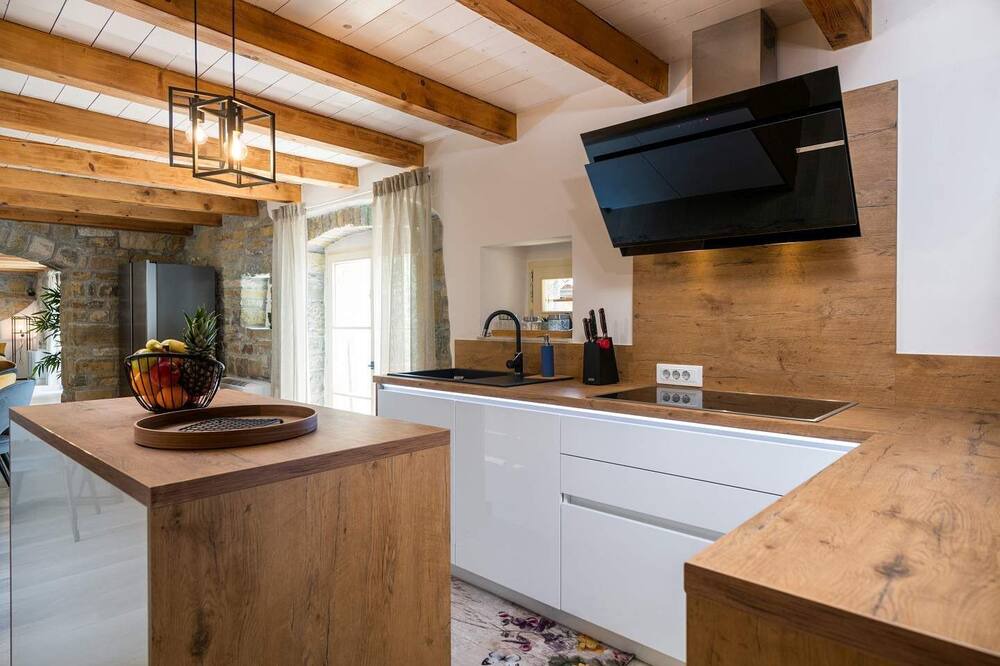 Photo of Kitchen in Beram