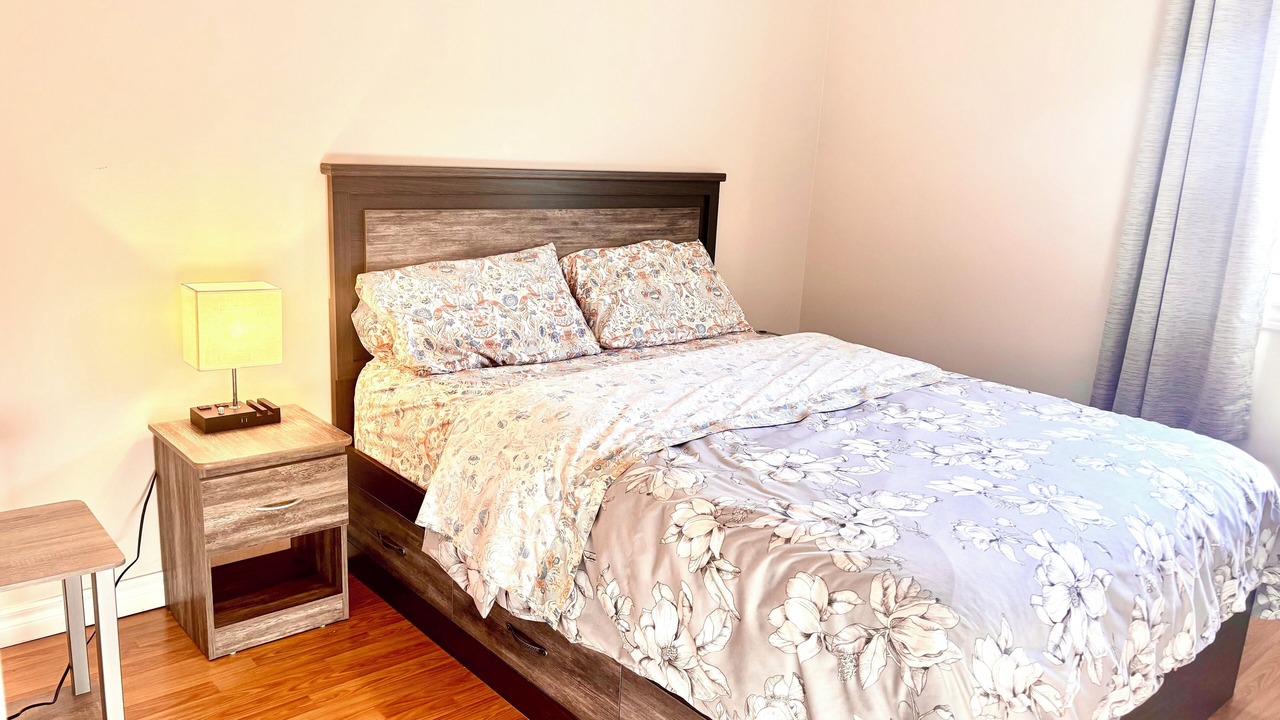 Photo of Bedroom in Unionville