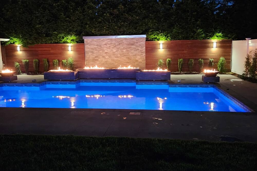 Photo of Outdoor in Glen Cove