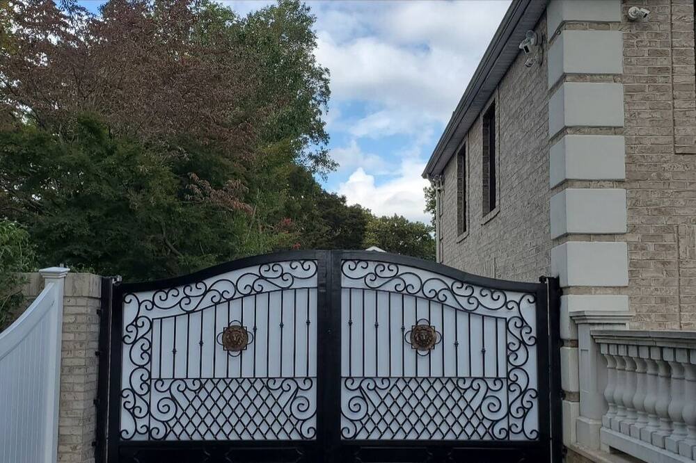 Photo of Outdoor in Glen Cove