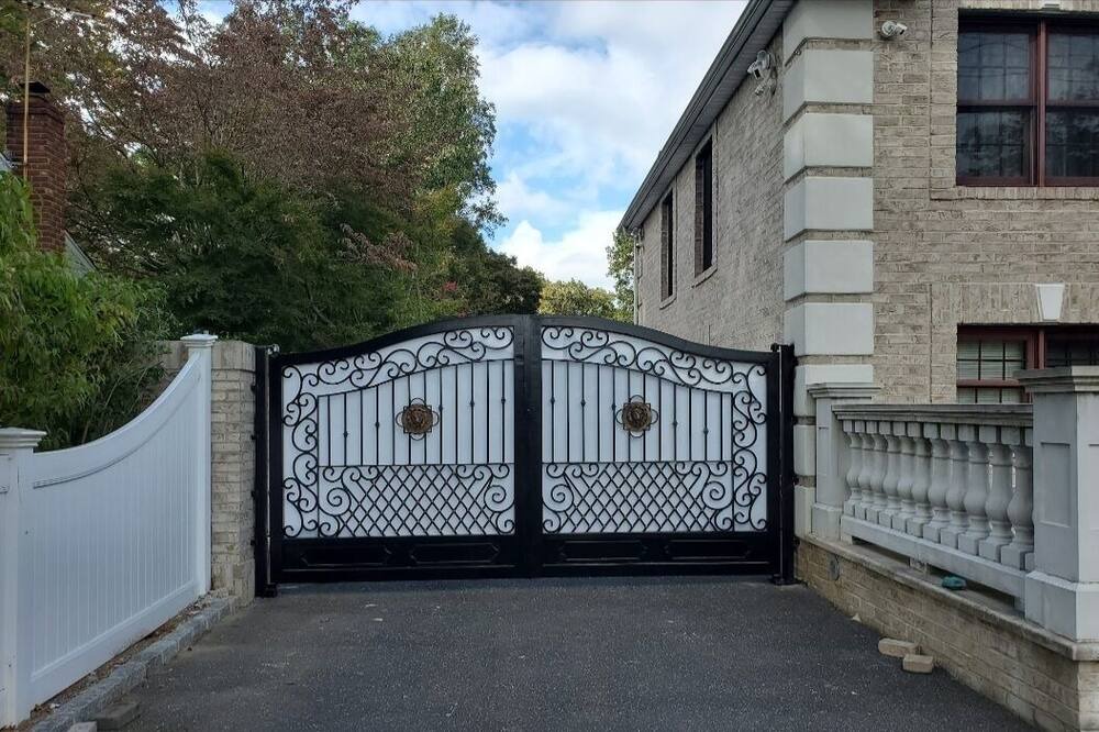 Photo of Outdoor in Glen Cove