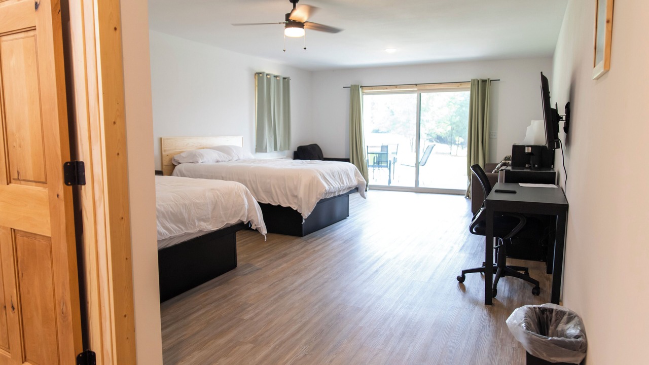 Photo of Others in Decorah