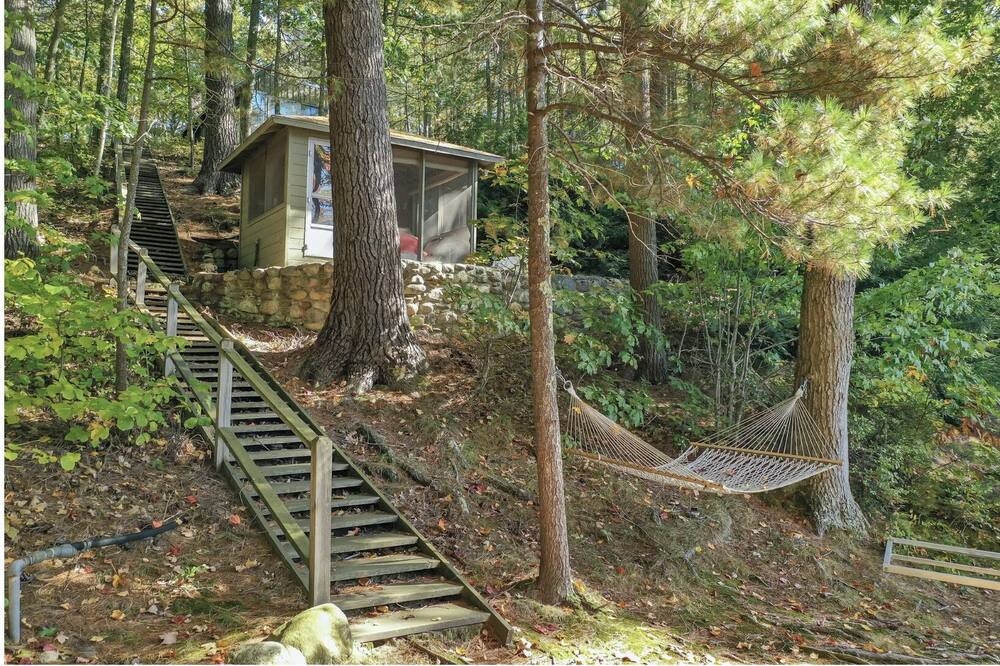 Photo of Outdoor in Lyman