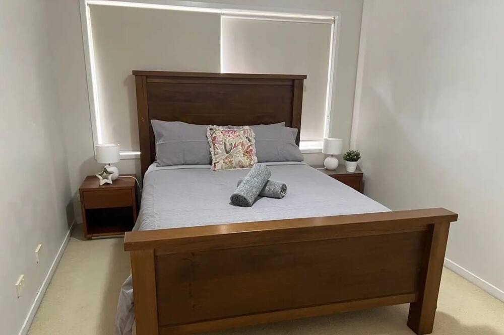 Photo of Bedroom in Biggera Waters