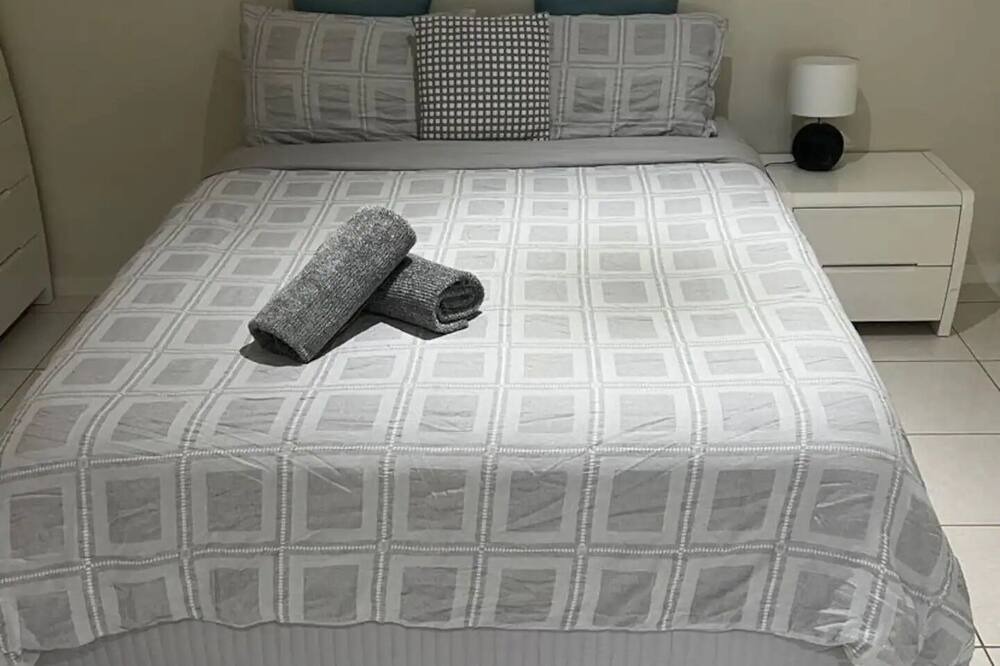 Photo of Bedroom in Biggera Waters