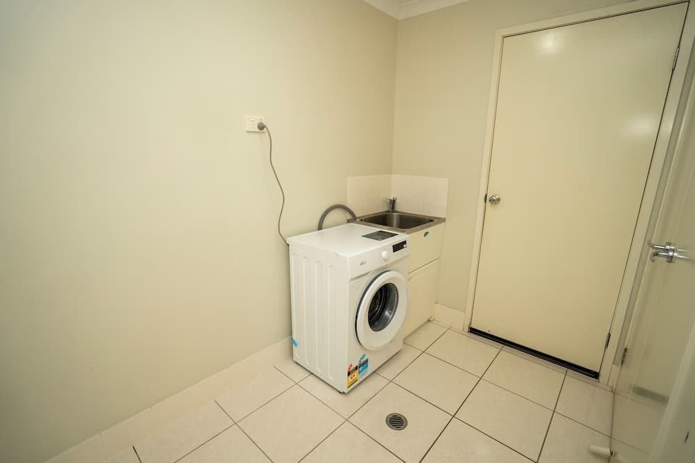 Photo of Others in Biggera Waters