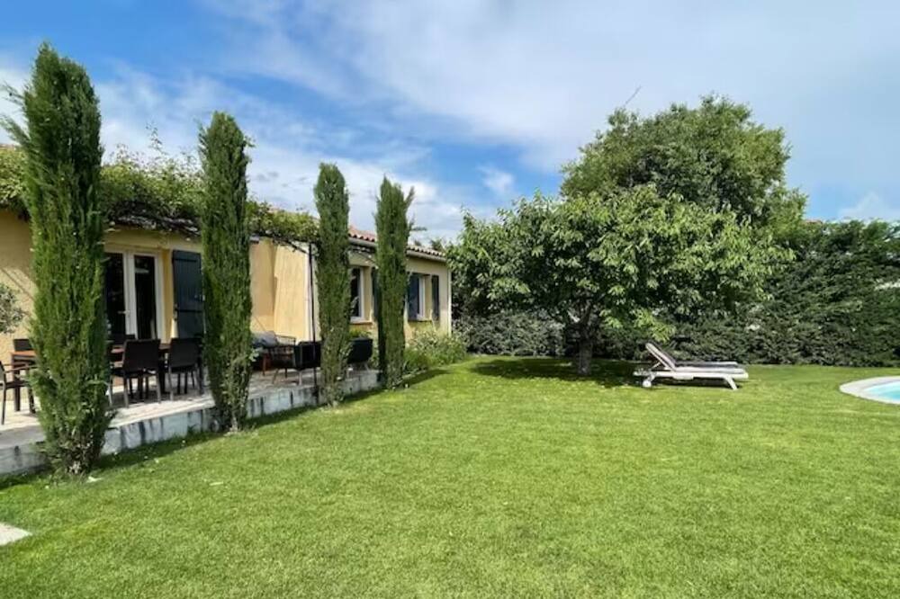 Photo of Outdoor in Le Pontet