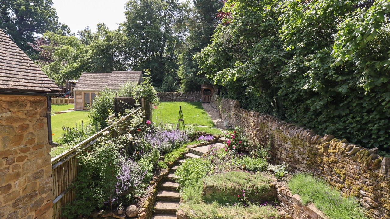 Photo of Outdoor in Moreton-in-Marsh