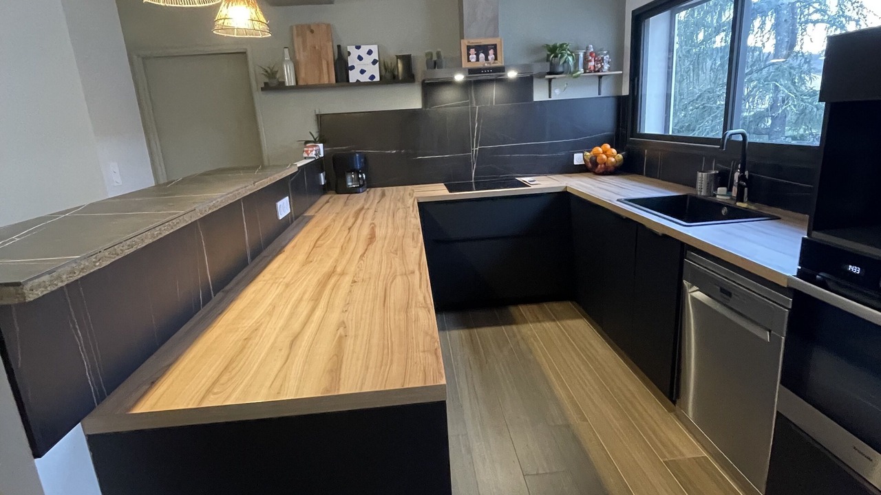 Photo of Kitchen in Saint-Martin-de-Valgalgues
