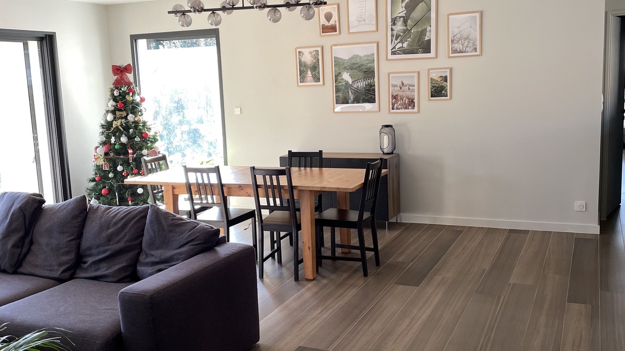 Photo of Livingroom in Saint-Martin-de-Valgalgues