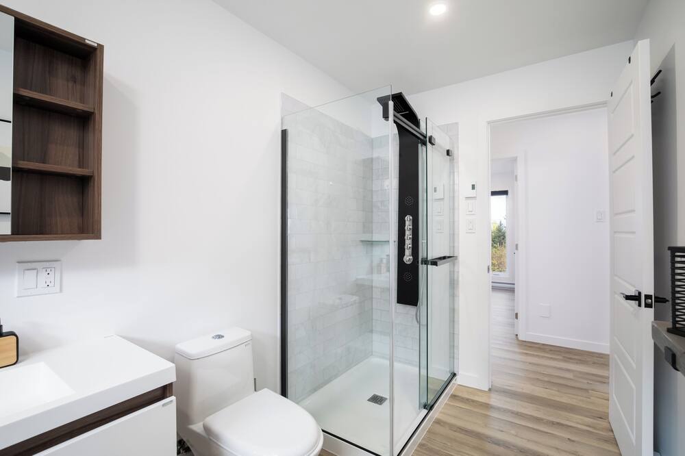 Photo of Bathroom in Baie-St-Paul