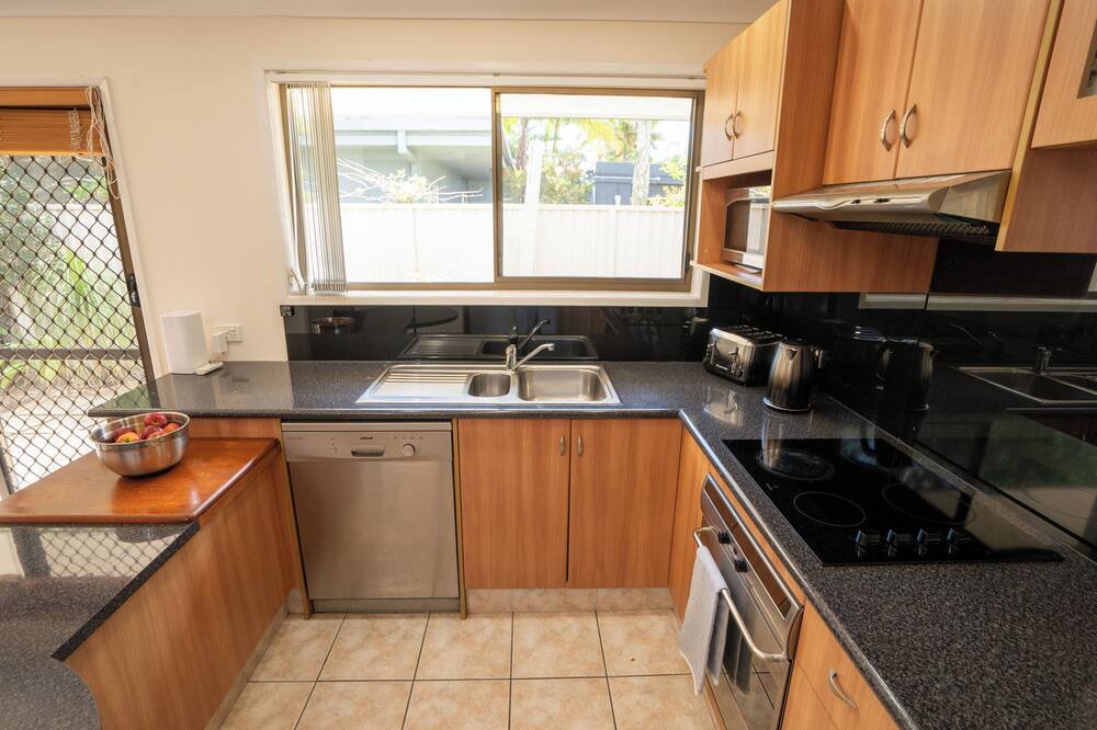 Photo of Kitchen in Runaway Bay