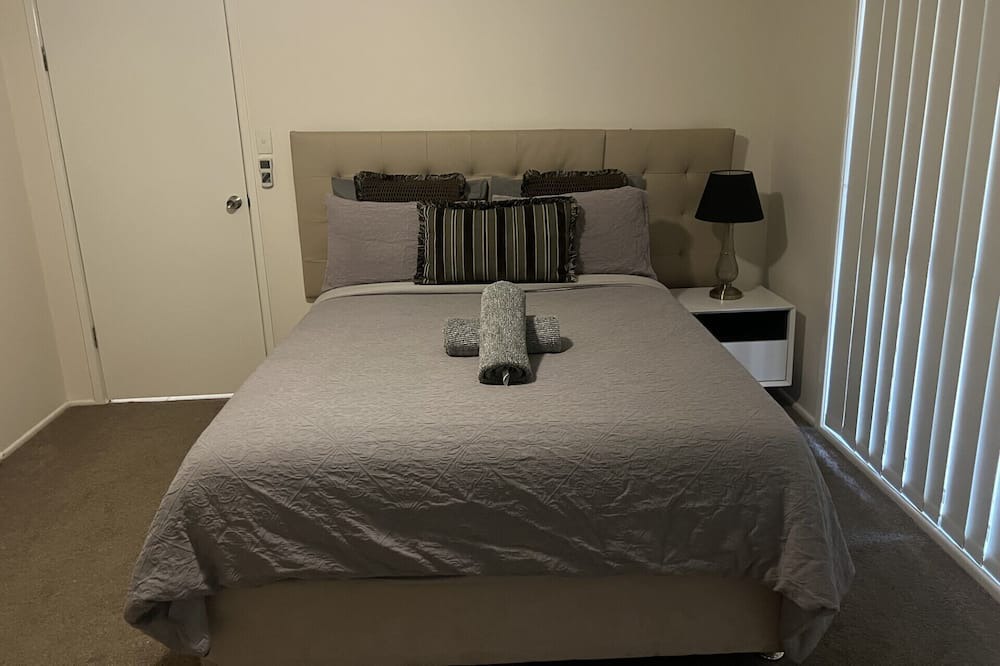 Photo of Bedroom in Runaway Bay