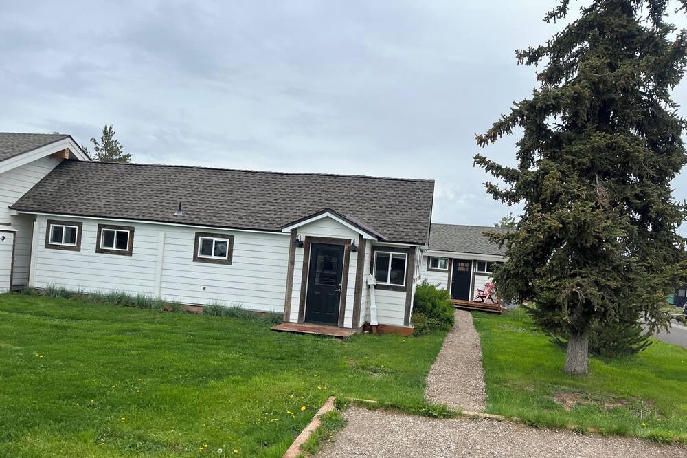 Photo of Outdoor in Victor