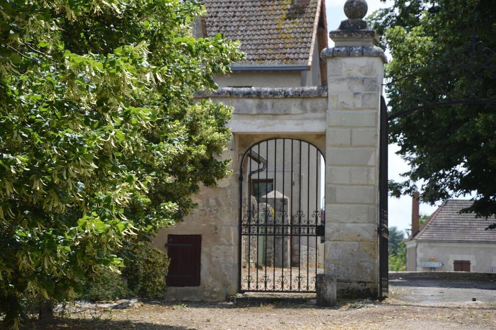 Photo of Outdoor in Neons Sur Creuse