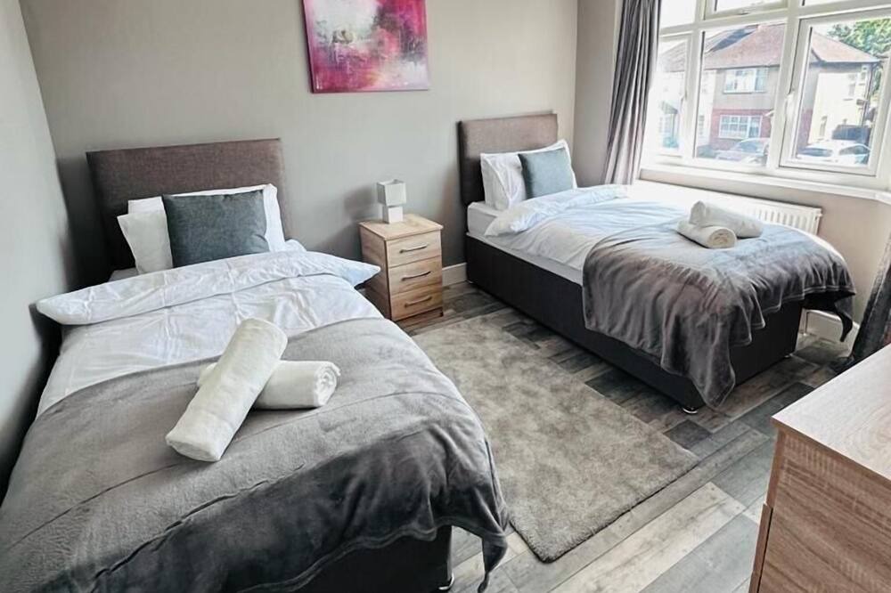 Photo of Bedroom in Reading