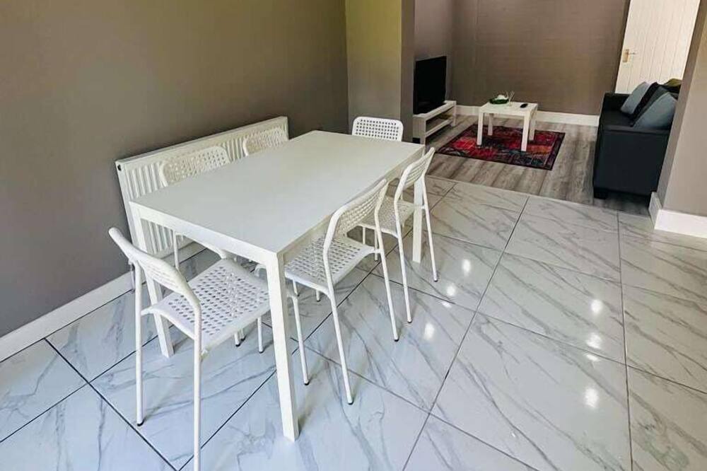 Photo of Outdoor in Reading