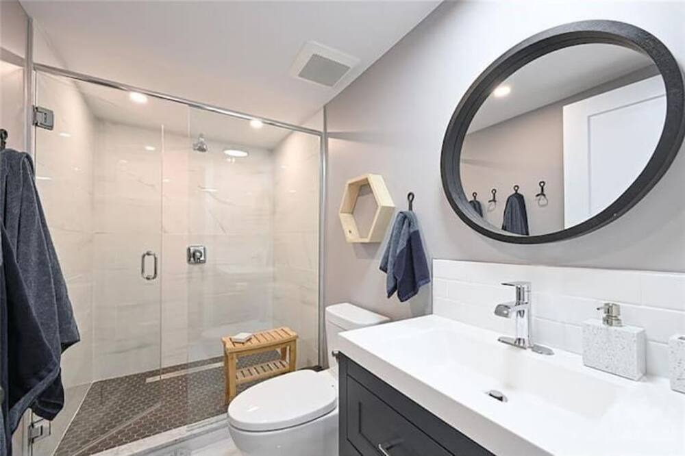 Photo of Bathroom in Addison