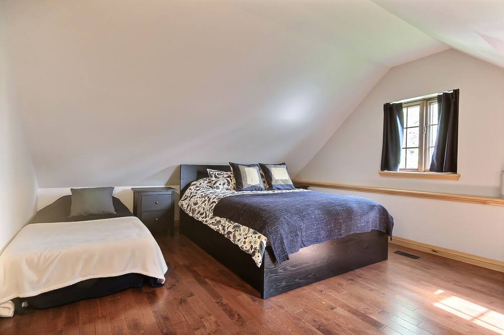 Photo of Bedroom in Saint-Charles-sur-Richelieu