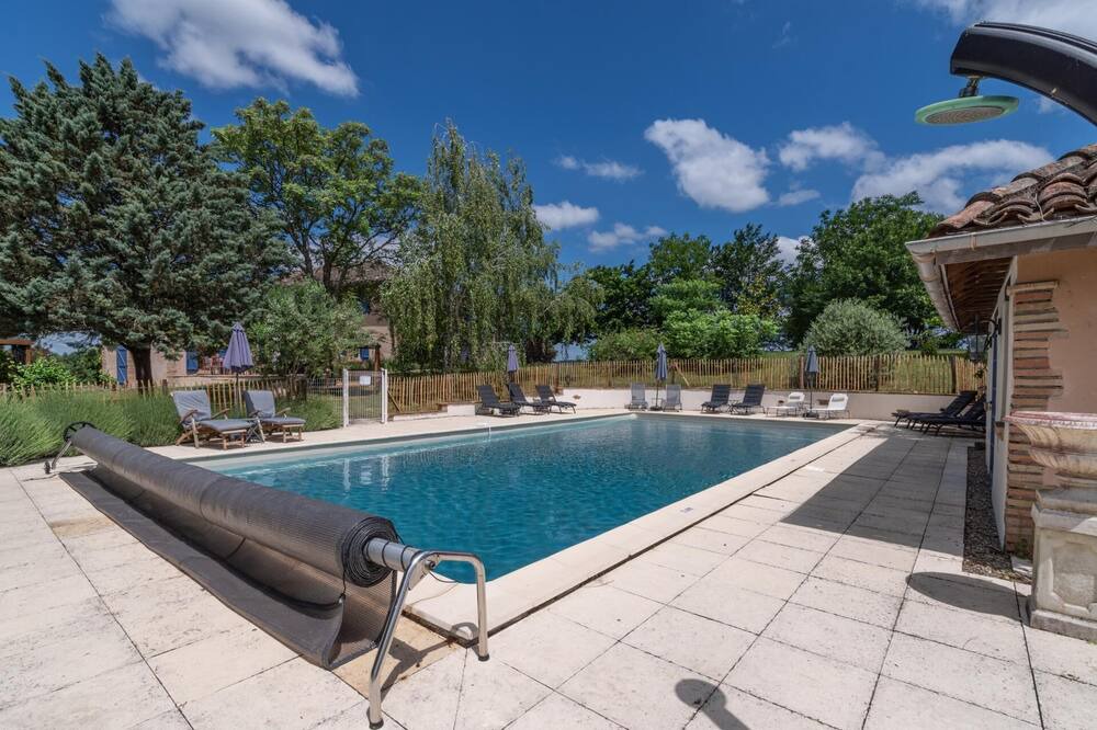 Photo of Outdoor in Lisle-sur-Tarn