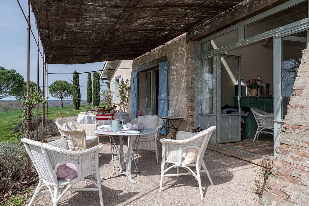 Photo of Outdoor in Montdurausse