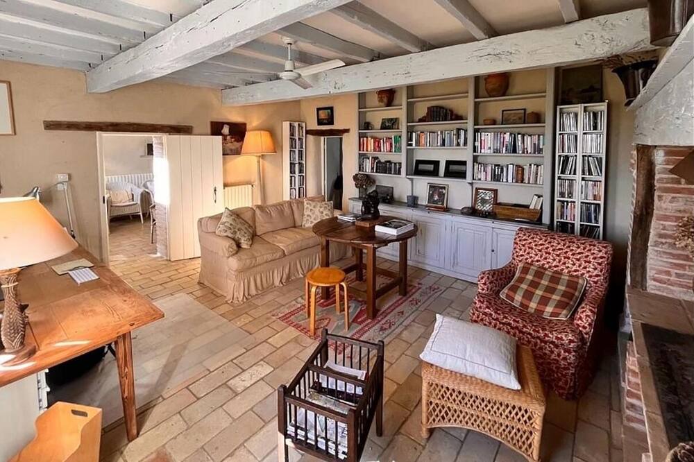 Photo of Livingroom in Montdurausse