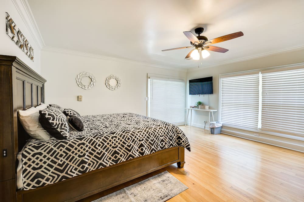 Photo of Bedroom in El Dorado