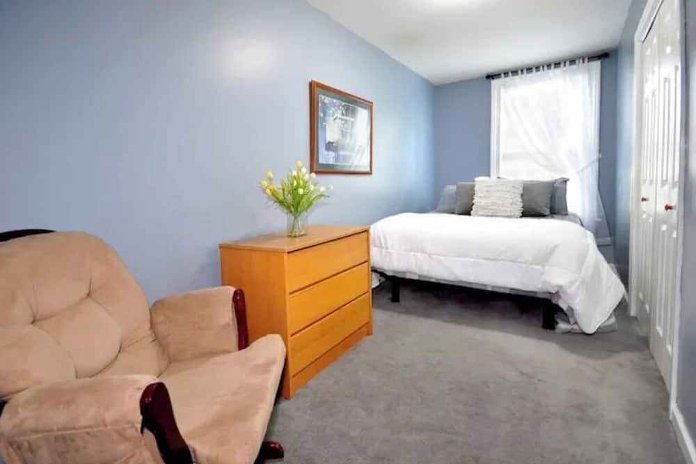 Photo of Bedroom in Winchester